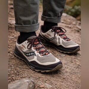 Saucony Xodus 10 Trail Running Shoes Men’s 13 S20555-35 Hiking Brown Orange